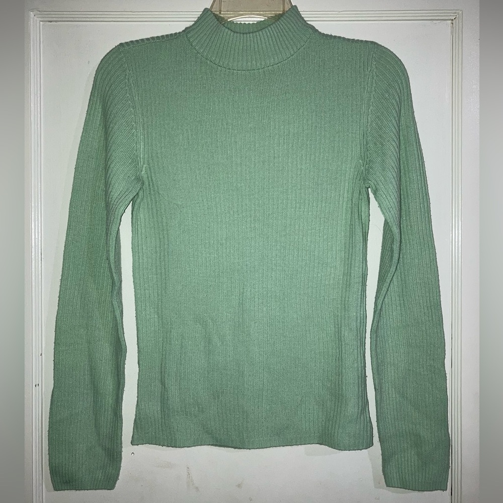 Light green long sleeve